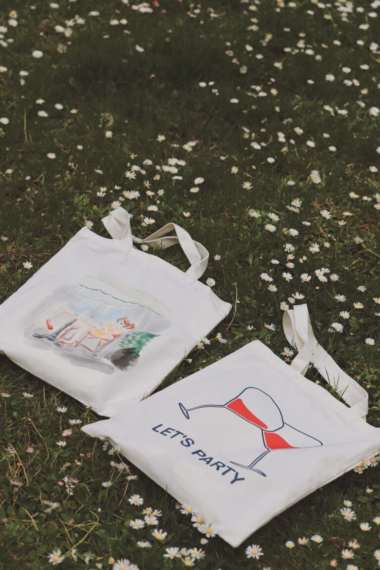 Tote Bag Huasheng Qinglv Popup Store